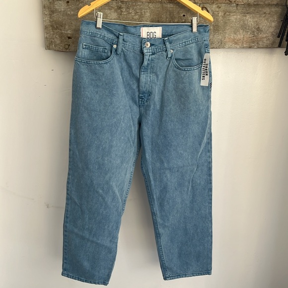 🆕🏷️ BDG straight leg jeans - Picture 2 of 6